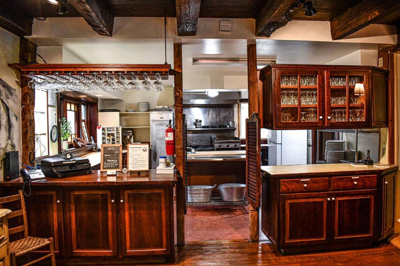 Brook Road Inn Goshen Esterno foto